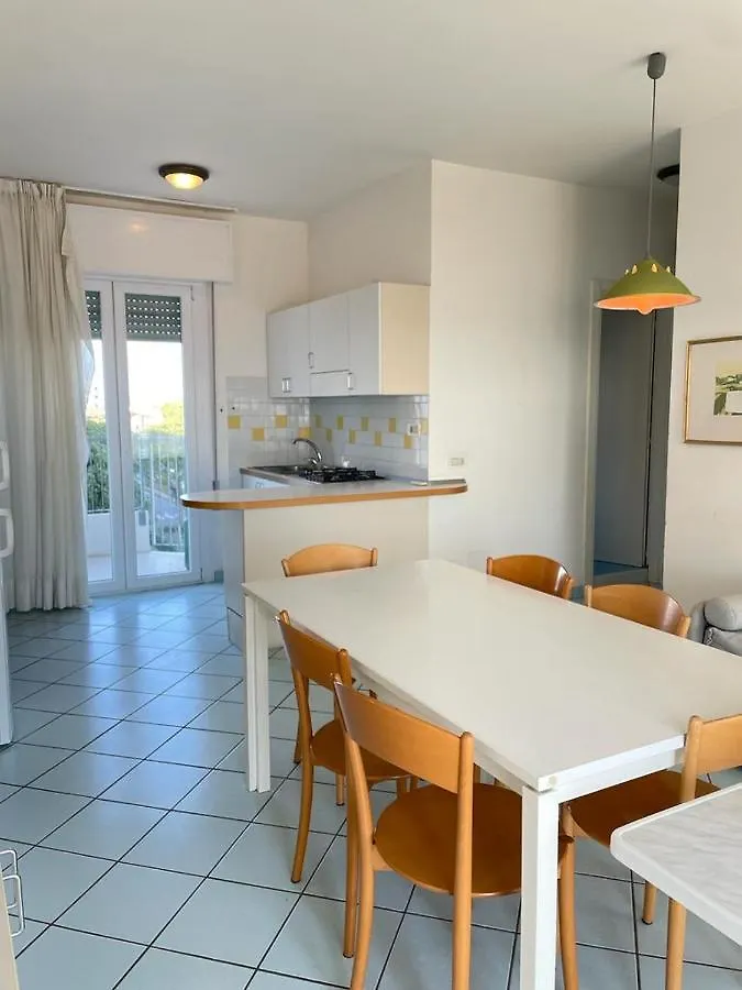 Residence Zeta - Walterigato Apartments Solo Per Famiglie 리도 디 예솔로 0*,