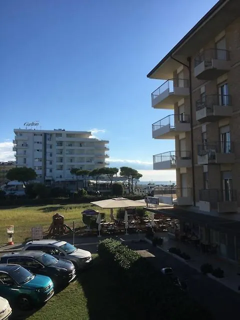 Residence Zeta - Walterigato Apartments Solo Per Famiglie Lido di Jesolo